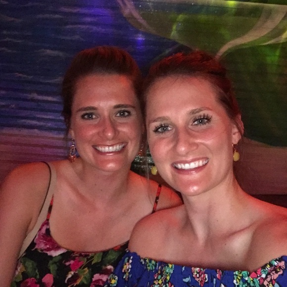 Meet your Posher, Kelsey - Picture 1 of 1